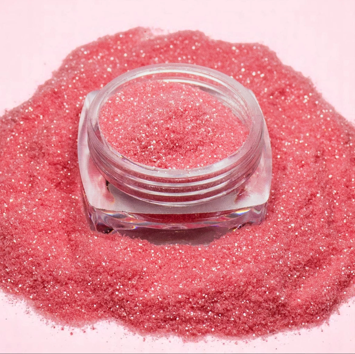 WearValer's Glitter Lip Kit